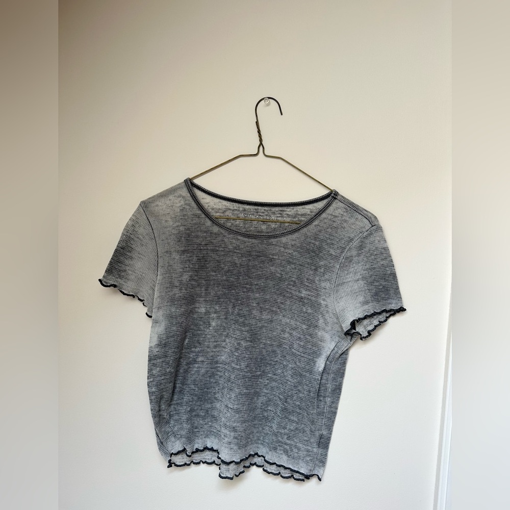 American Eagle Lettuce Edge Baby Tee blue/gray